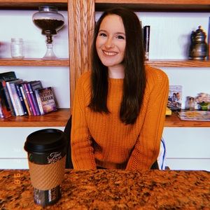 Meet your Posher, Sierra